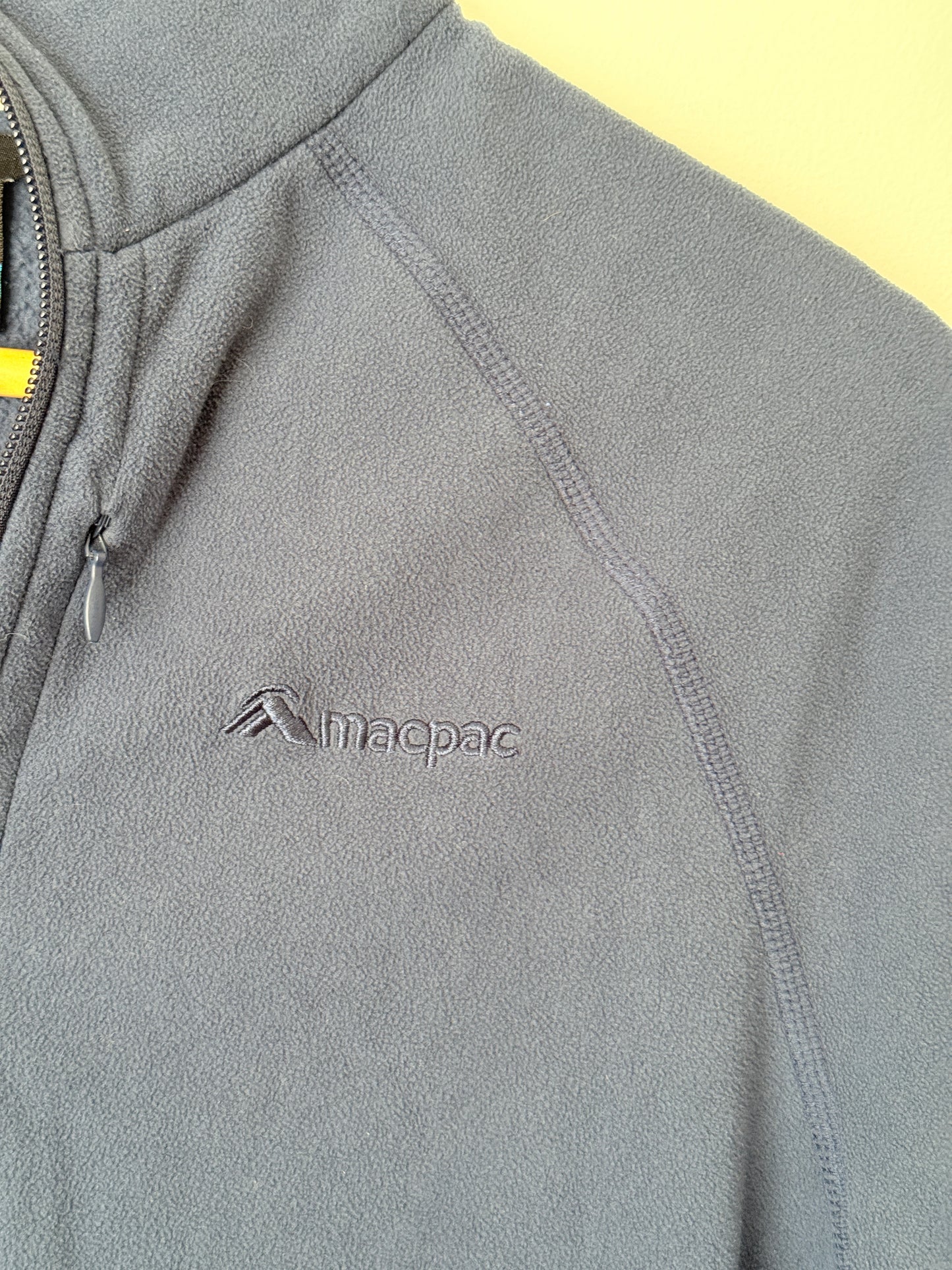 Macpac Quarter-zip Pullover Shirt Size Medium