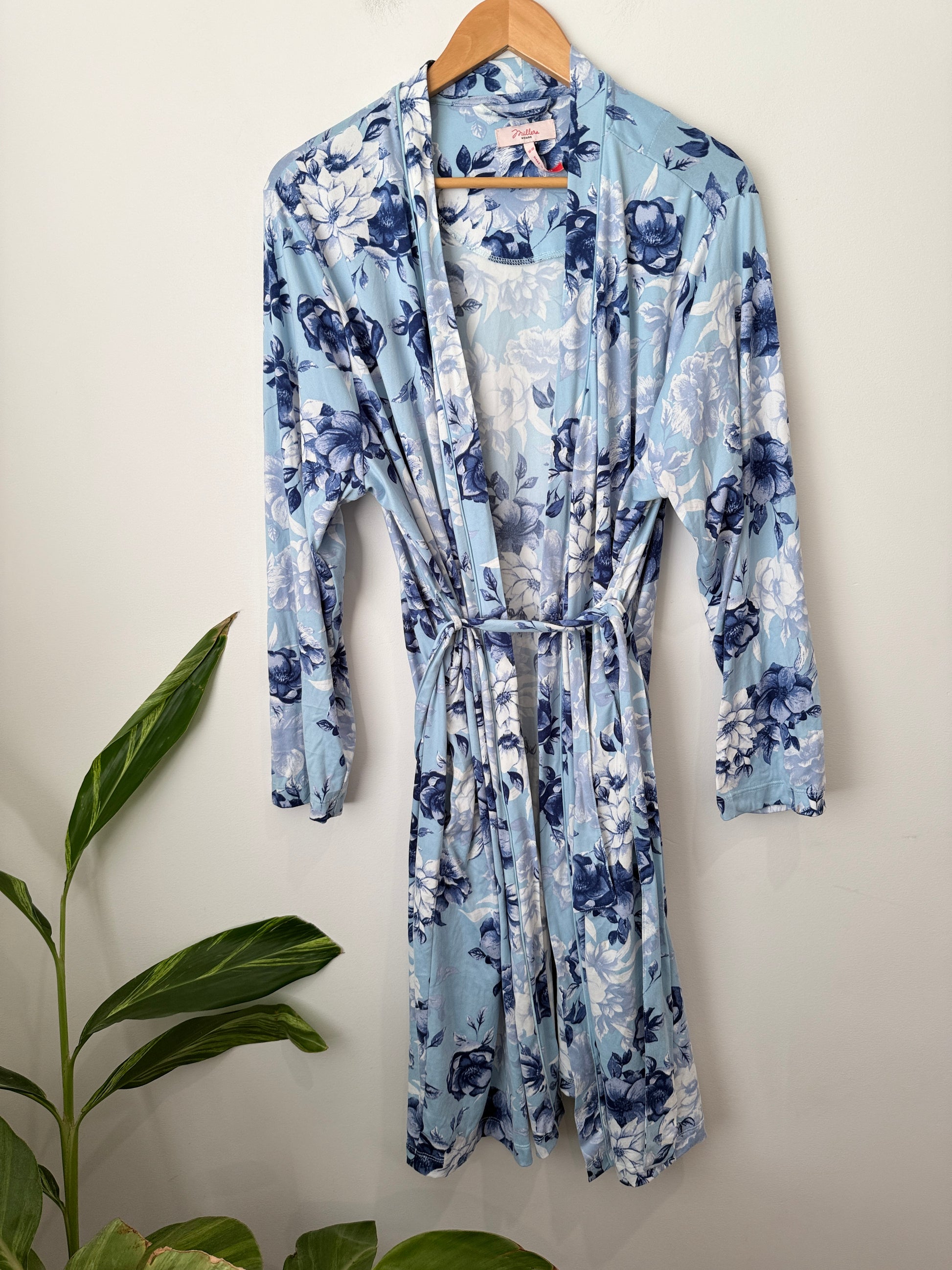 Millers Floral Loungewear Robe Size 16-18