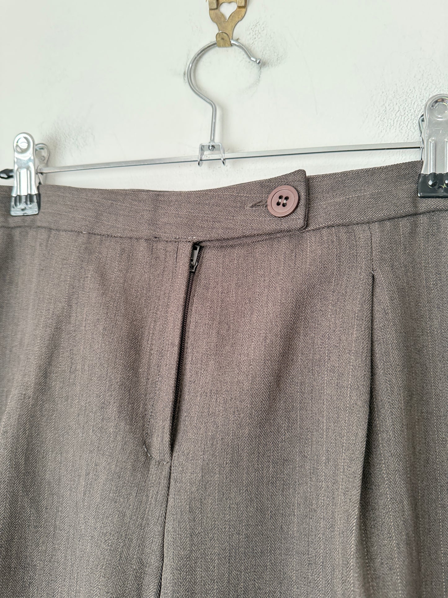 Sinedulio Pleated Dress Trousers Size 66 | Waist 80cm