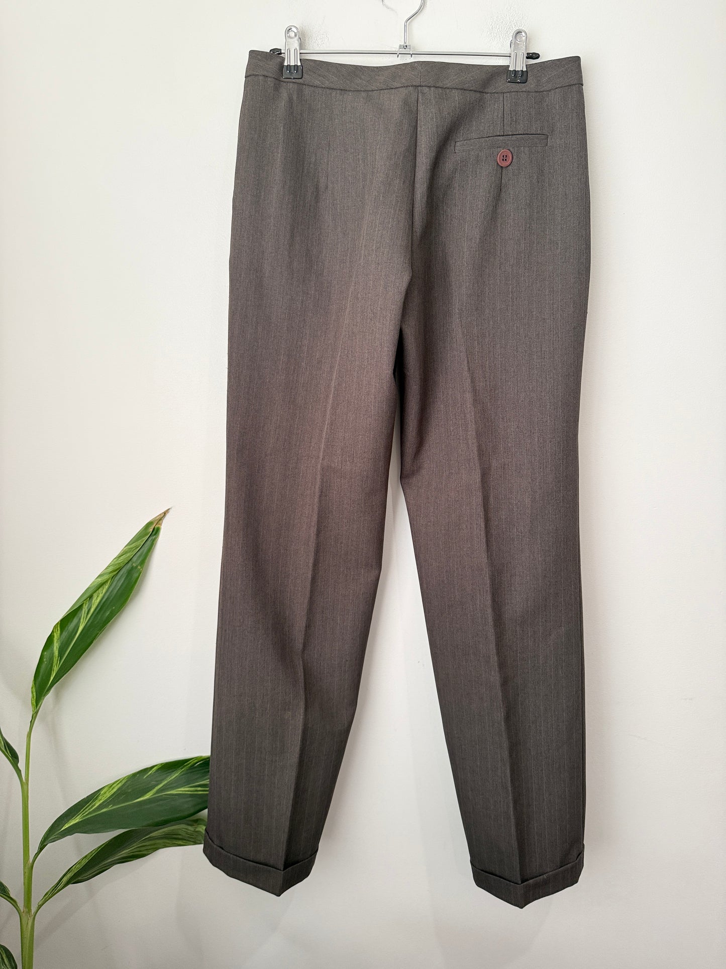 Sinedulio Pleated Dress Trousers Size 66 | Waist 80cm