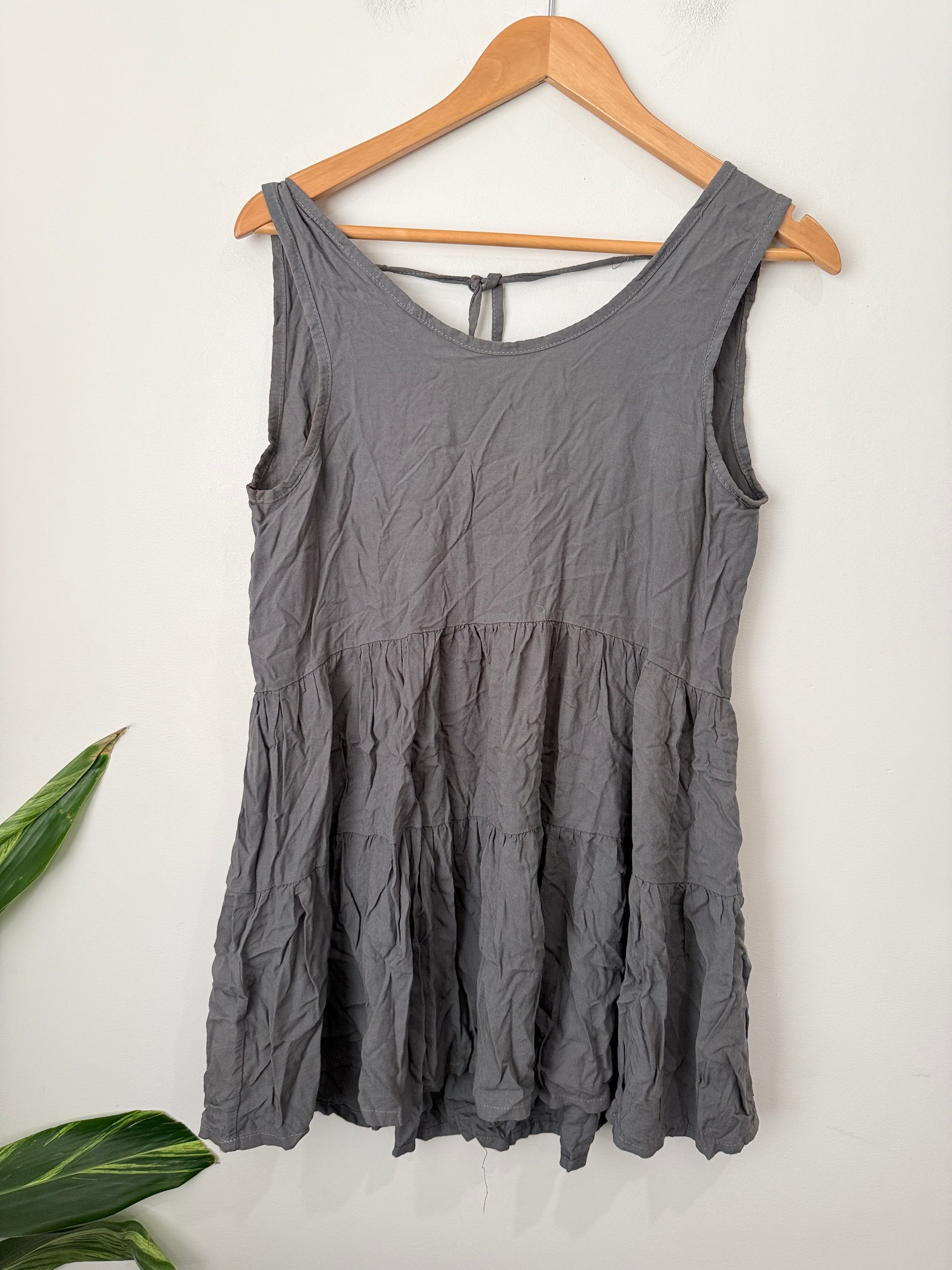Brand Unknown Tiered Tunic Dress Size U/Arm to U/Arm 46cm