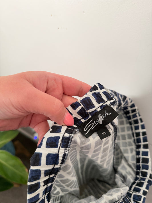 Swish Clothing Size 14