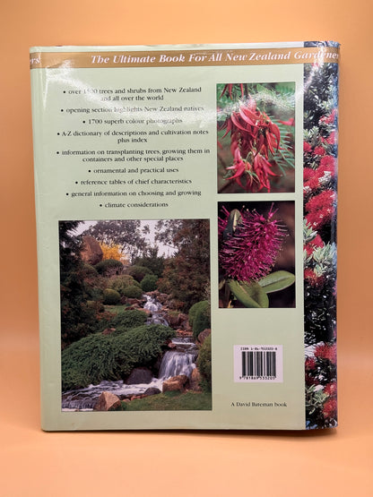 The Ultimate Book of Trees and Shrubs for New Zealand