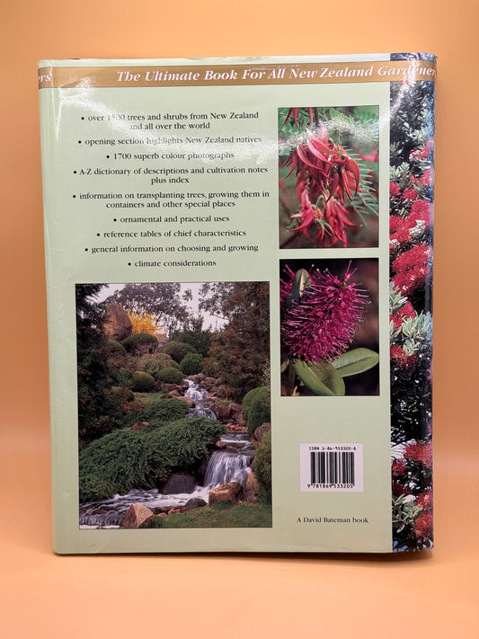 The Ultimate Book of Trees and Shrubs for New Zealand