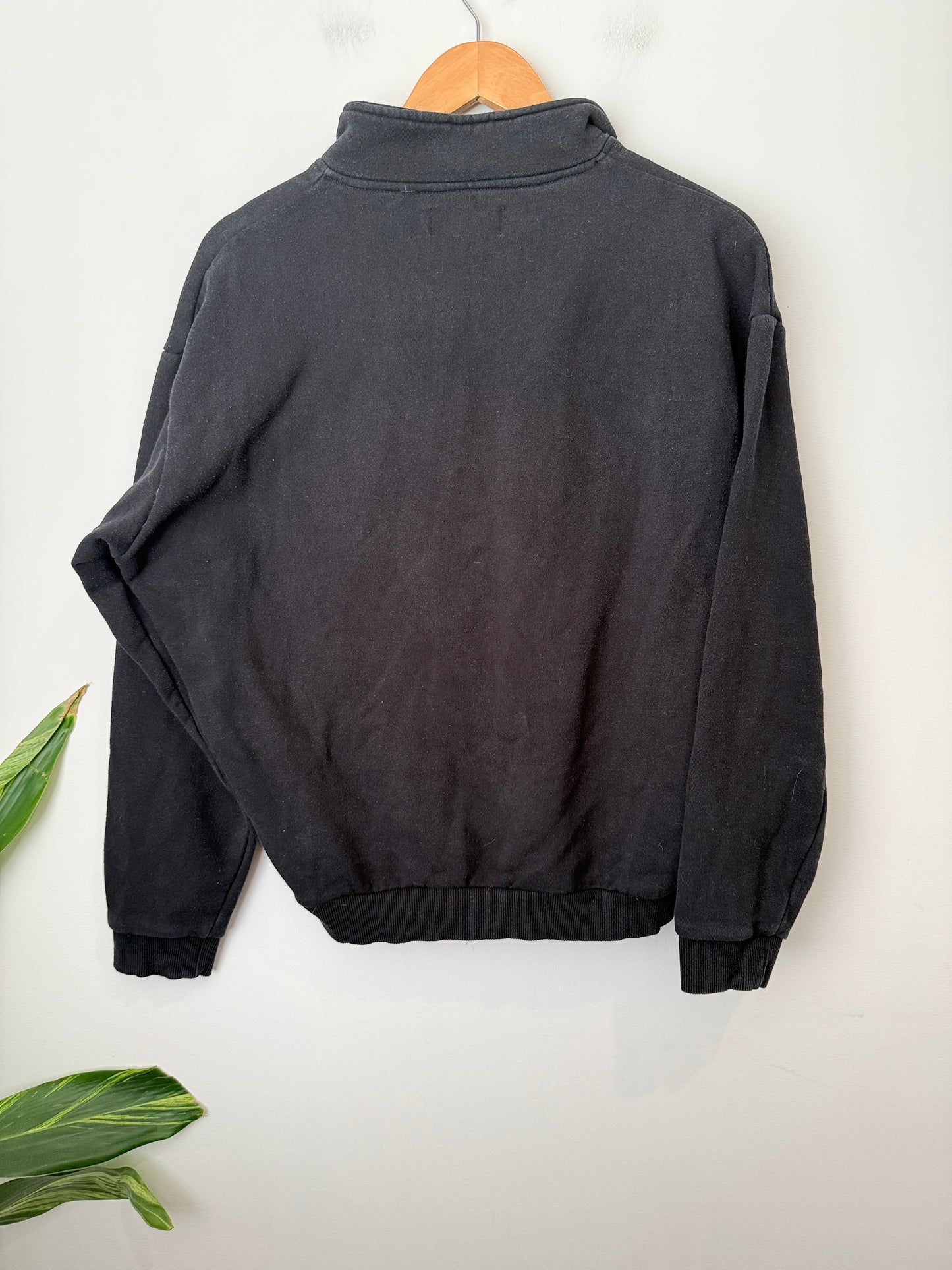 Absent Quarter-zip Sweatshirt Size S