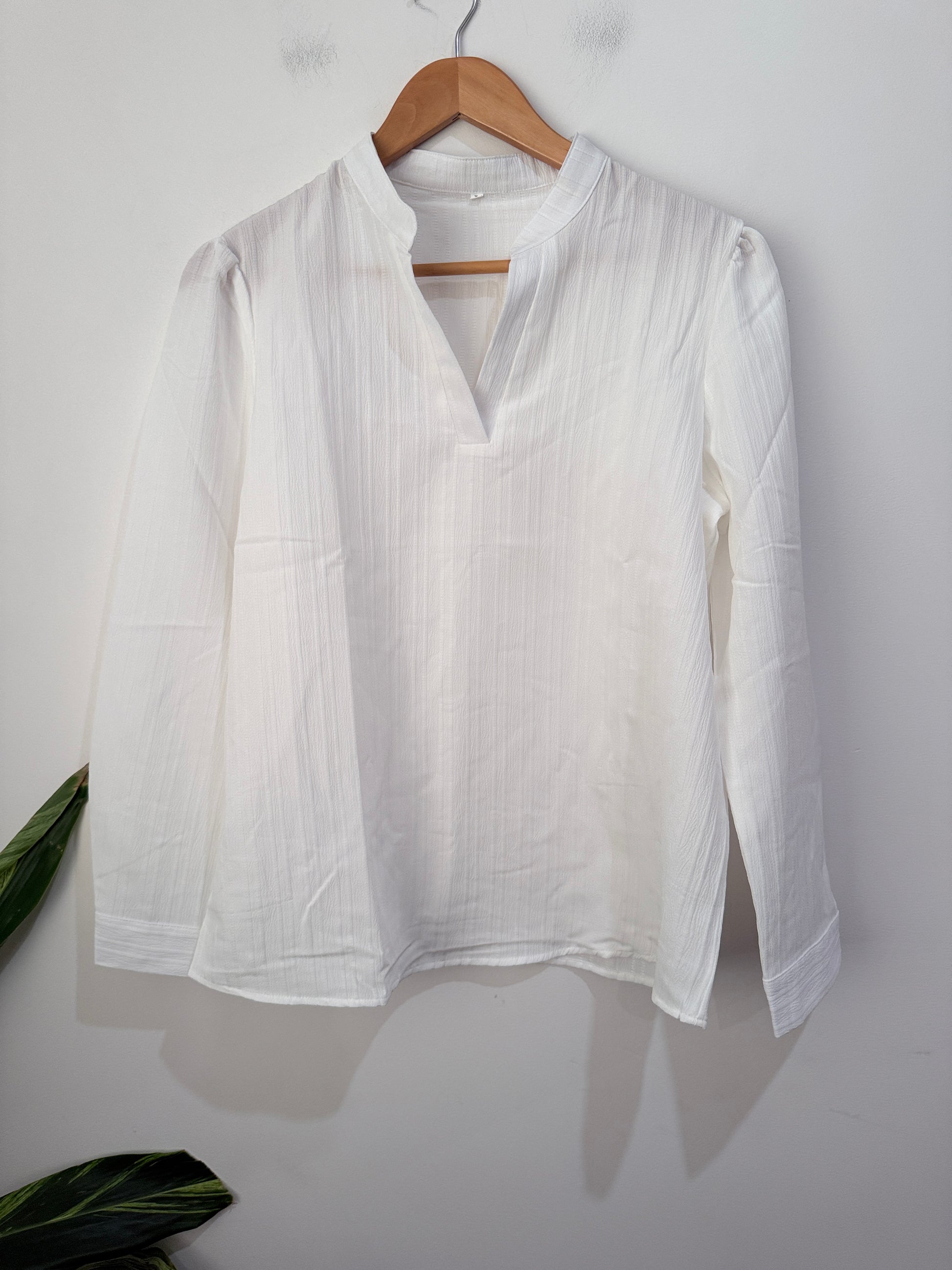 Brand Unknown Crinkled Texture Shirt Size L