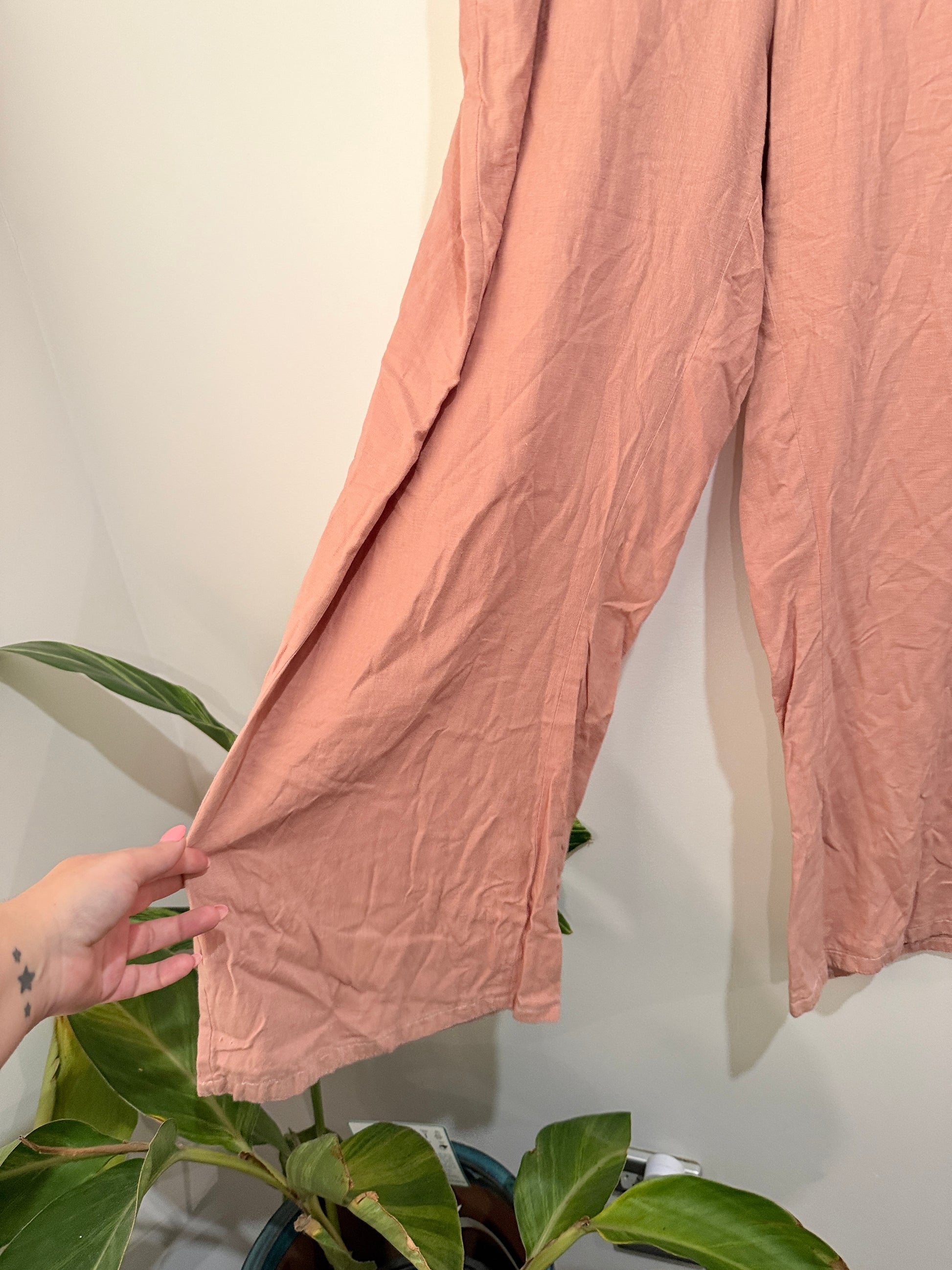 H & H Wide-leg Pants Size 16
