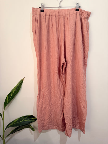 H & H Wide-leg Pants Size 16