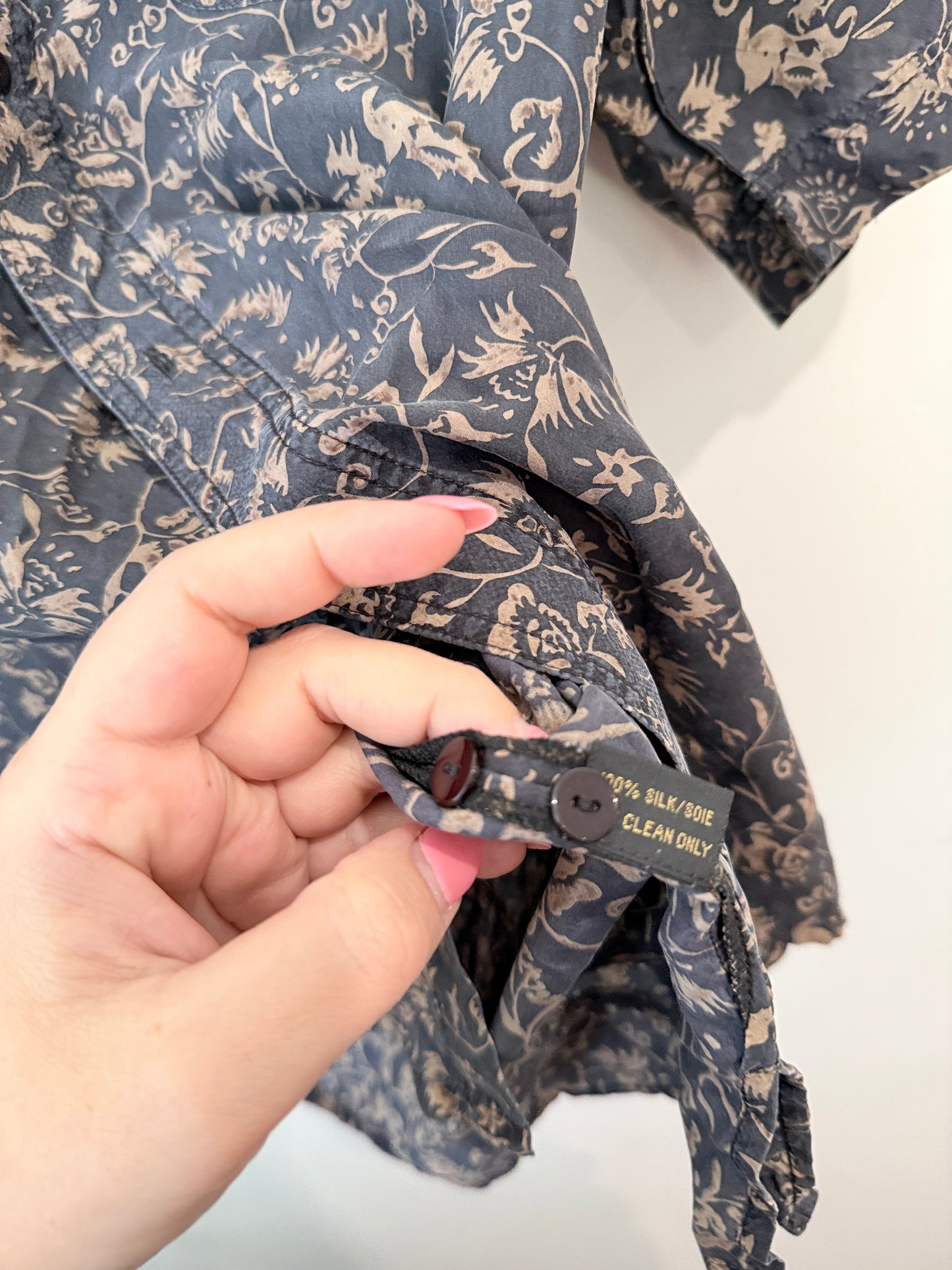 Khaisilk Paisley Print Button Down Shirt Size M
