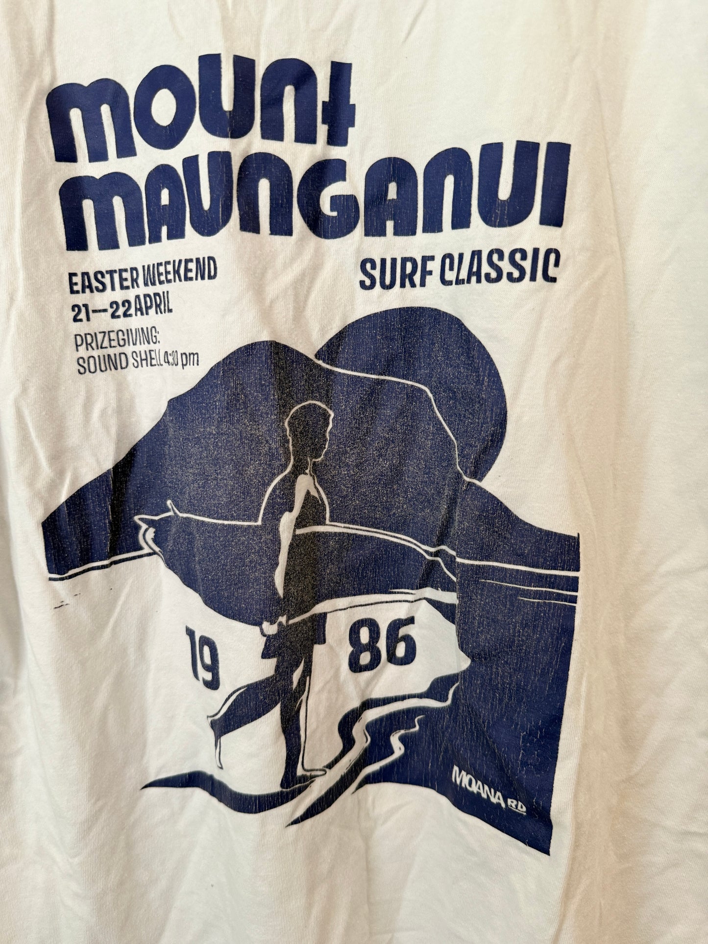 Moana Rd (NZ Designed) Crewneck T-shirt Size L