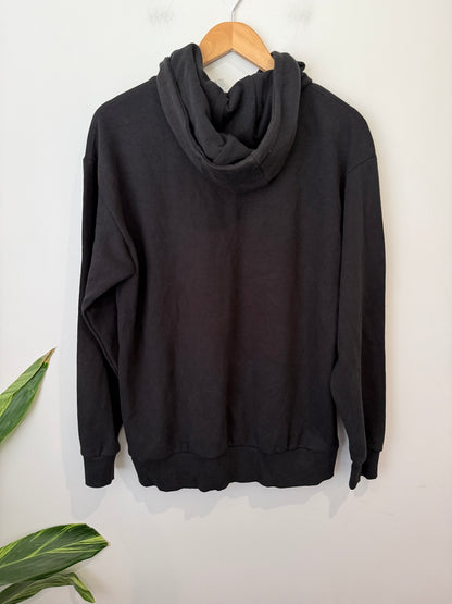 Primary Fabric Composition: Pullover Hoodie Size M