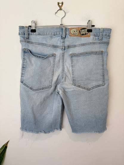 Cheap Monday Light-wash Denim Shorts Size 36/34 | Waist 88cm
