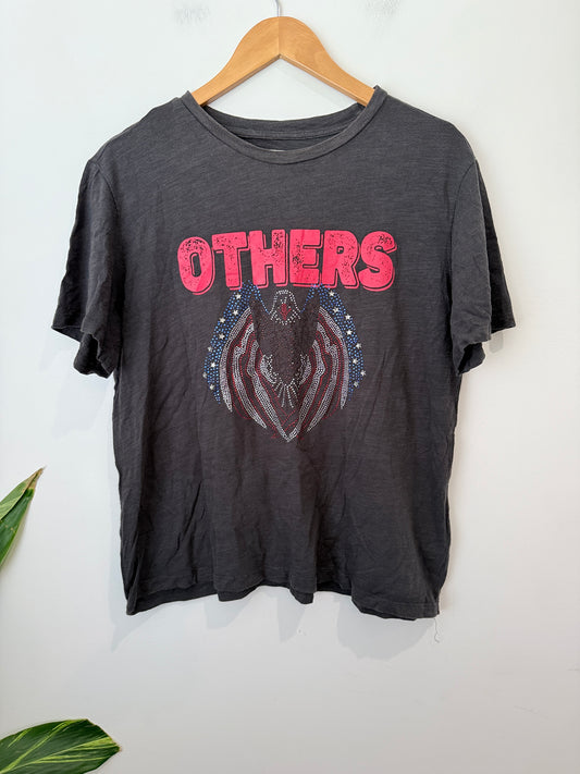 We Are The Others Graphic T-shirt Size 3 | U/Arm to U/Arm 55cm