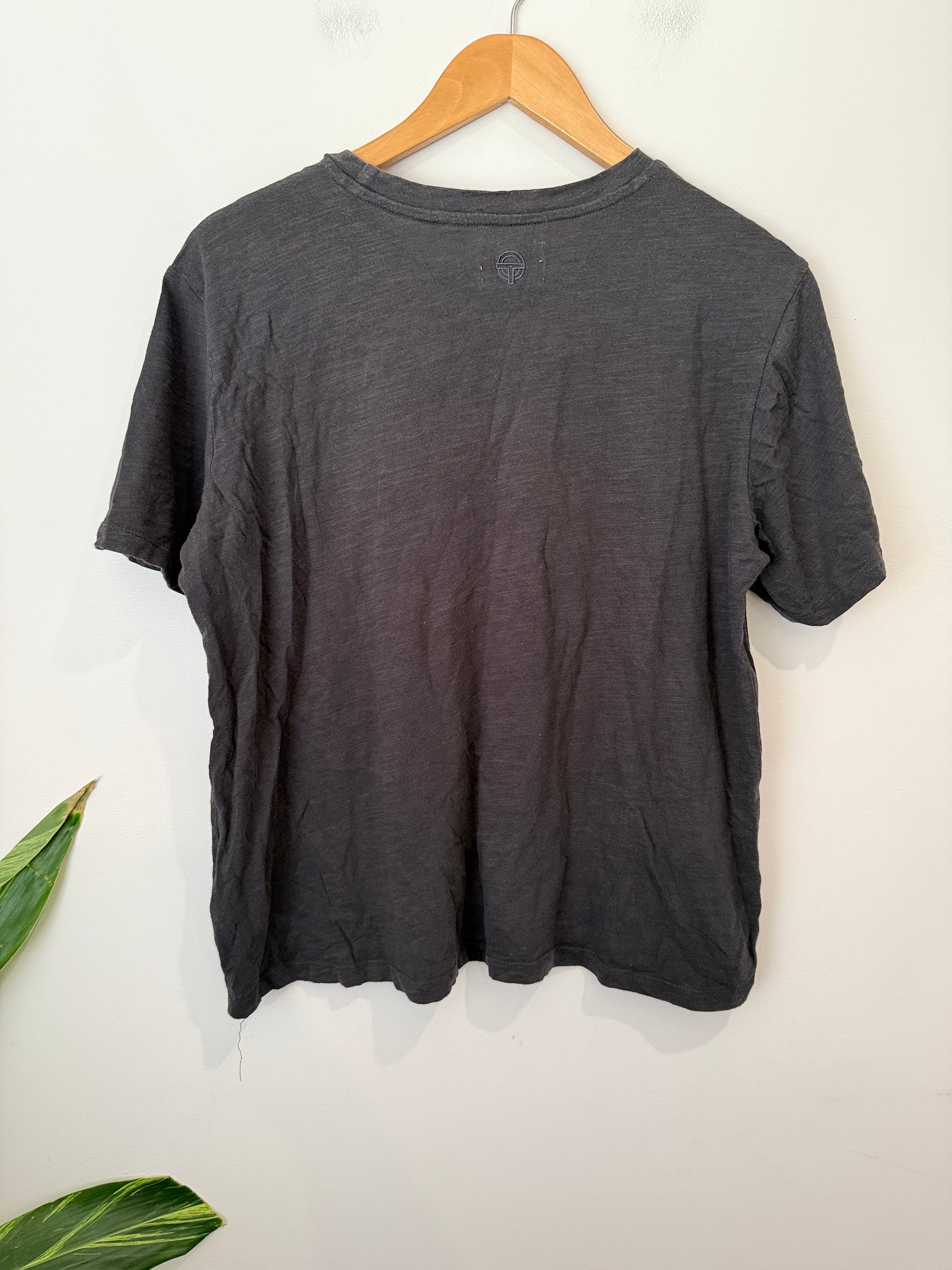 We Are The Others Graphic T-shirt Size 3 | U/Arm to U/Arm 55cm
