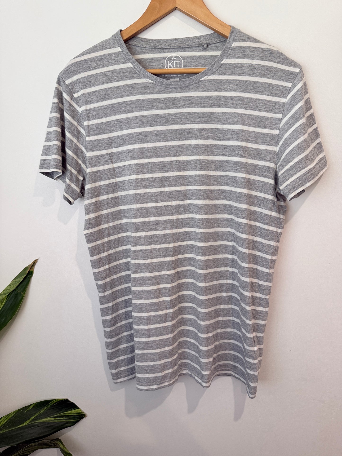 KIT Crew Neck Shirt Size L