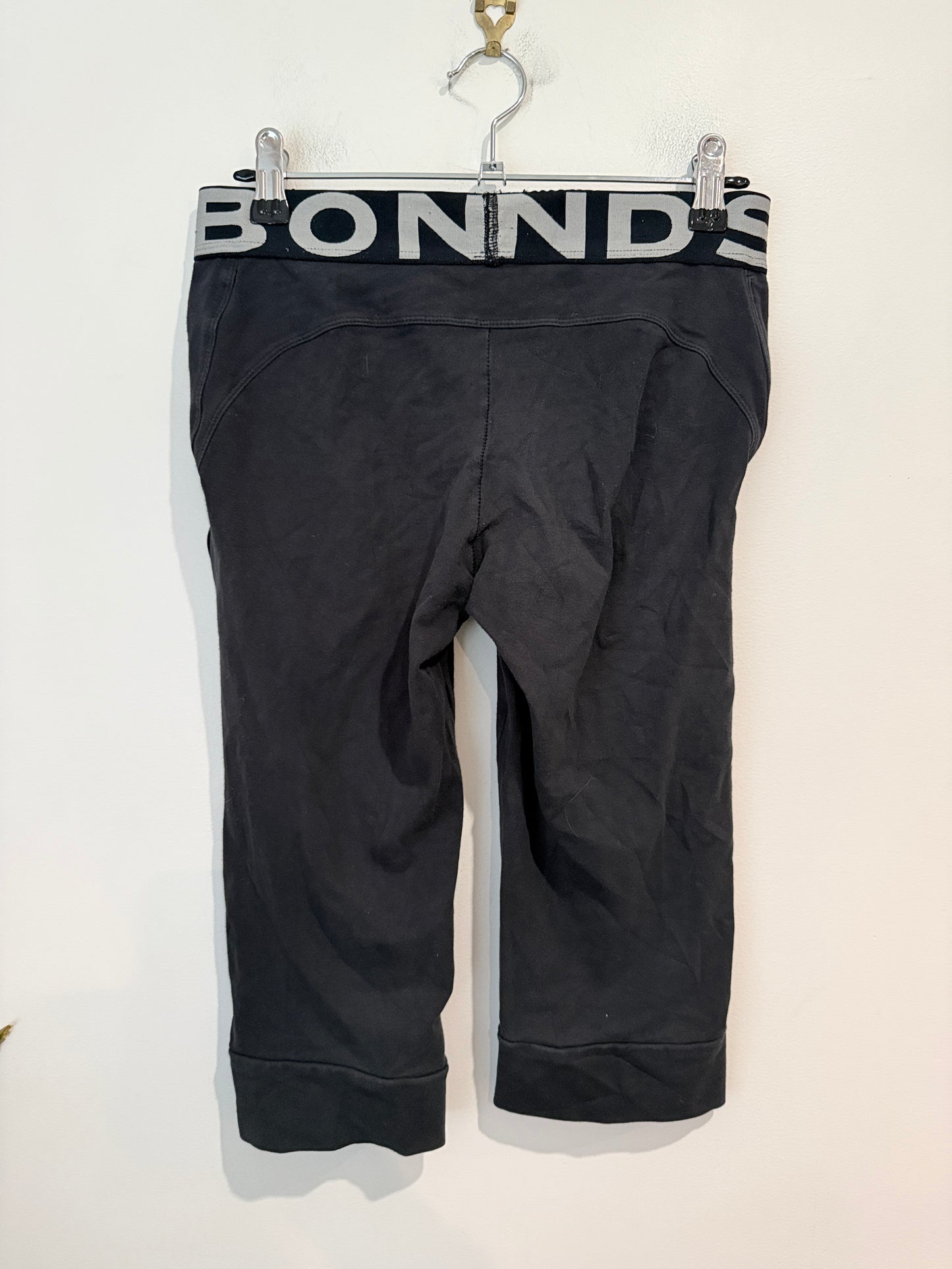 Bonds Active Capri Leggings Size M