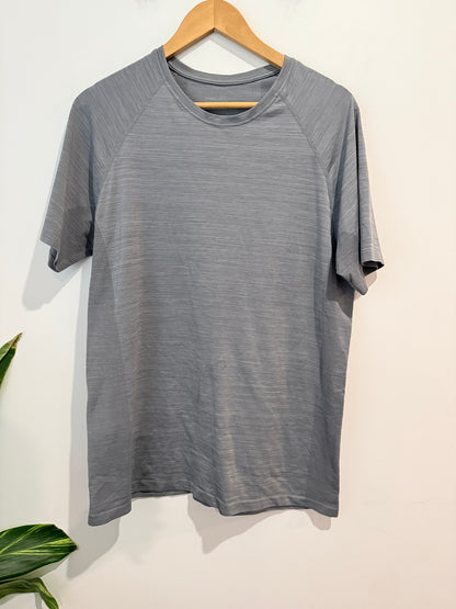 Brand Unknown Crew Neck T-shirt Size XL