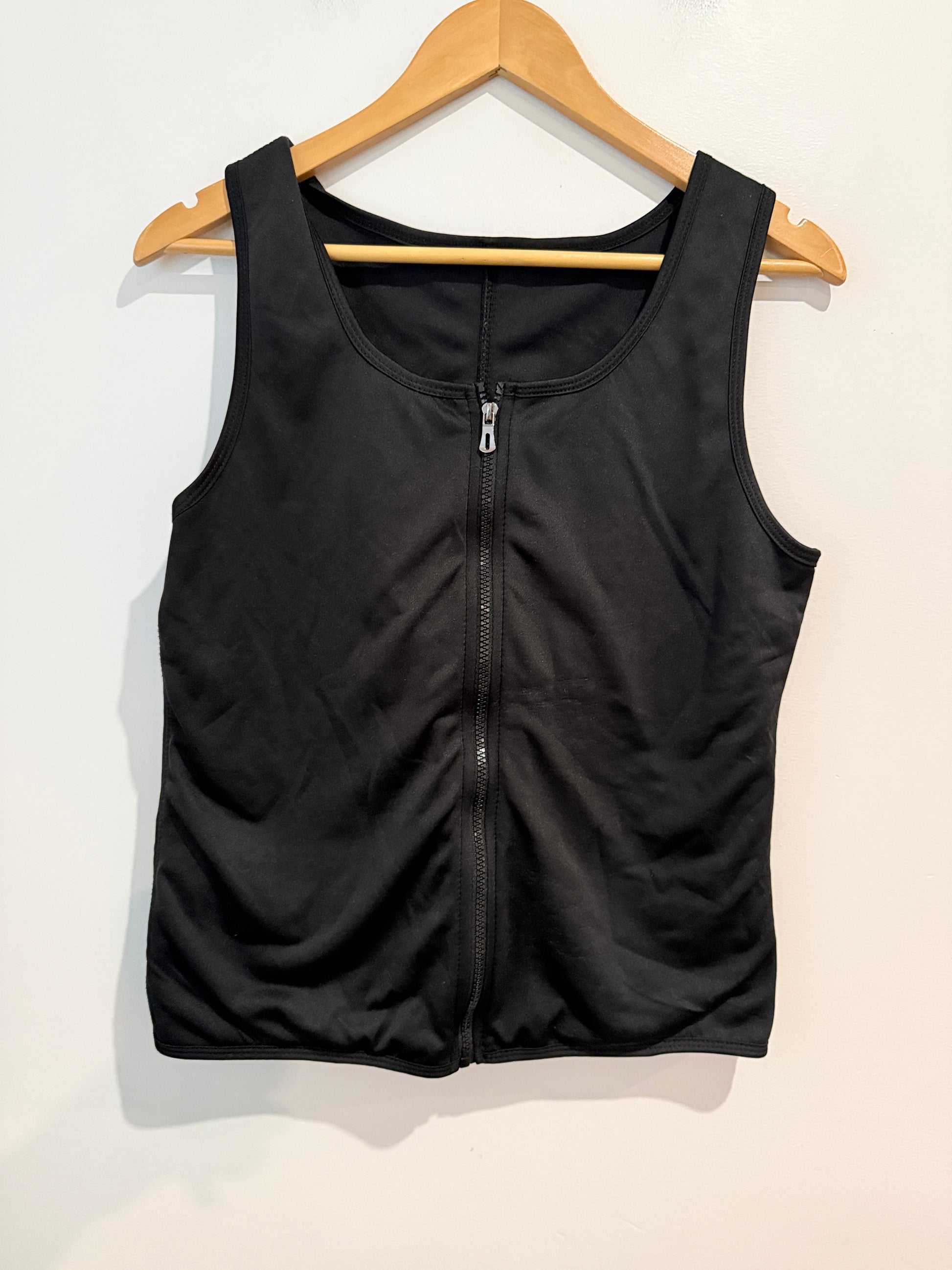 Brand Unknown Binder Tank Top Size U/Arm to U/Arm 48cm