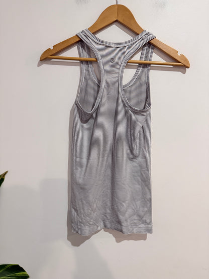 Lululemon Athletica Racerback Tank Top Size U/Arm to U/Arm 64cm