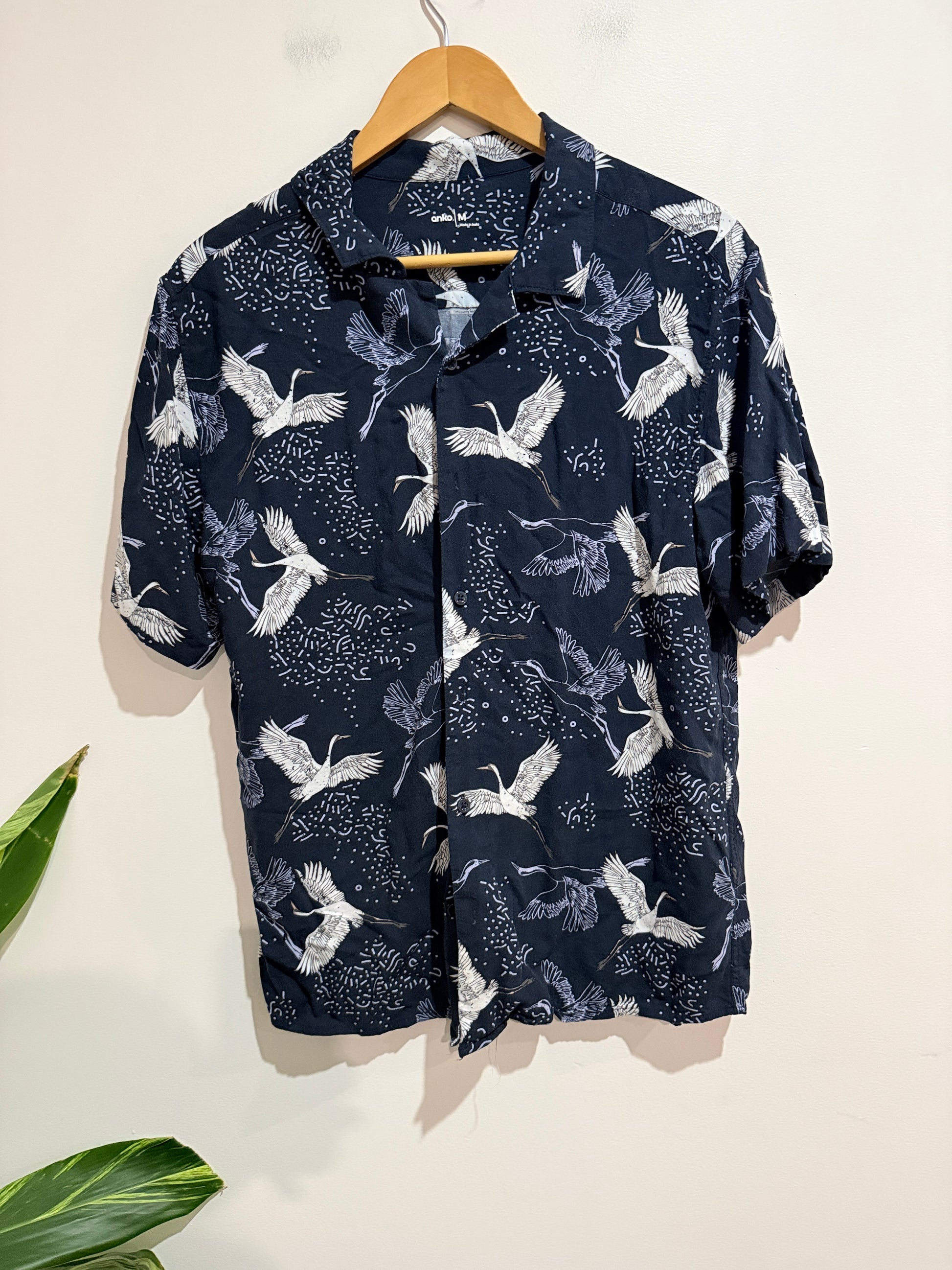 Anko Resort-style Shirt Size M