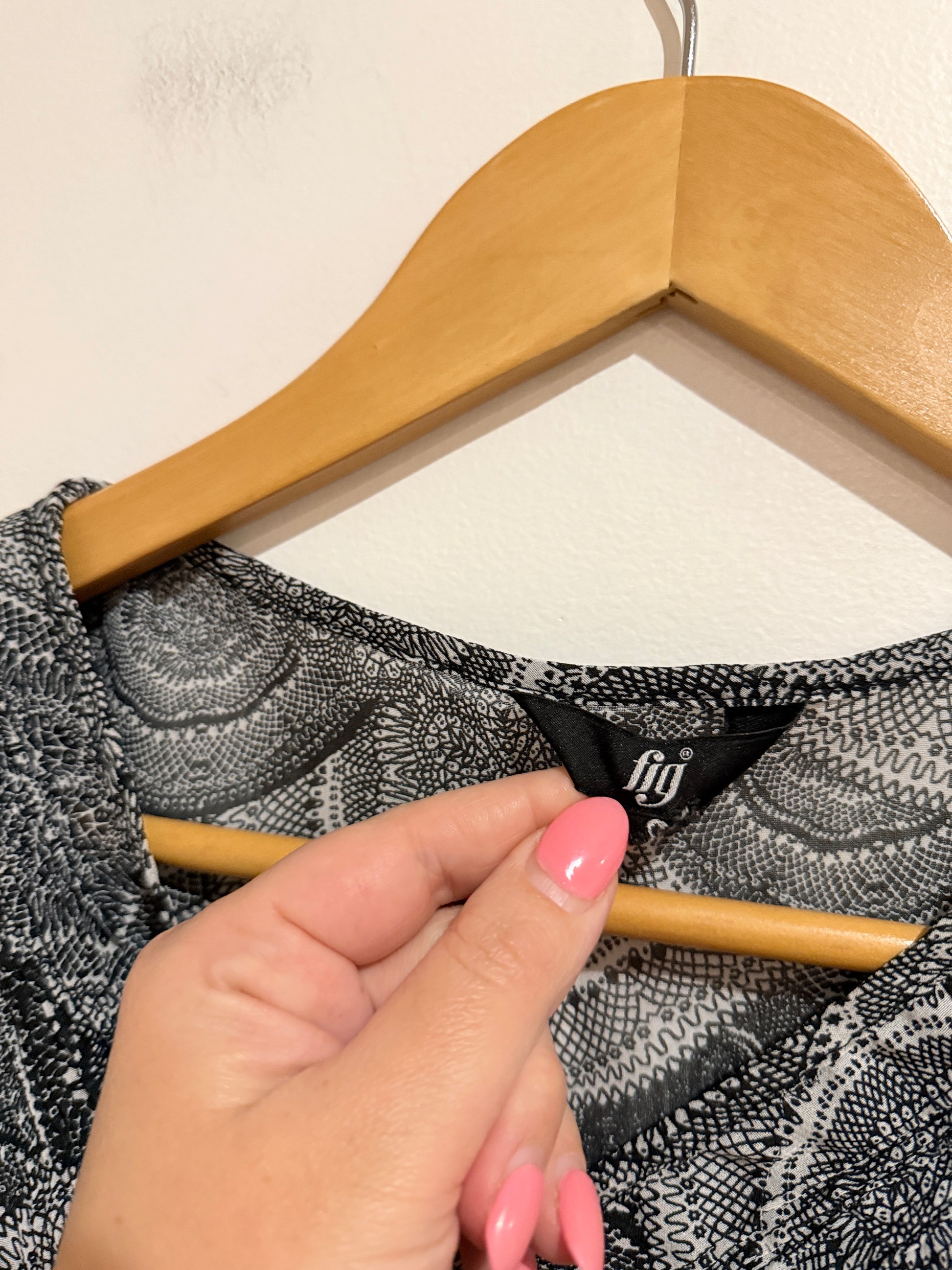 Fig Long-sleeve Paisley Top
