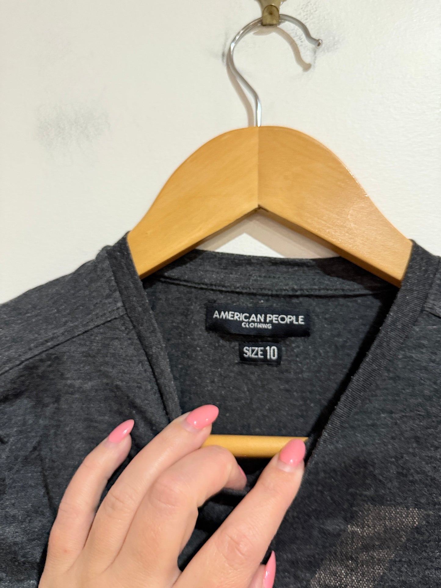 American People Long-sleeve T-shirt Size 10
