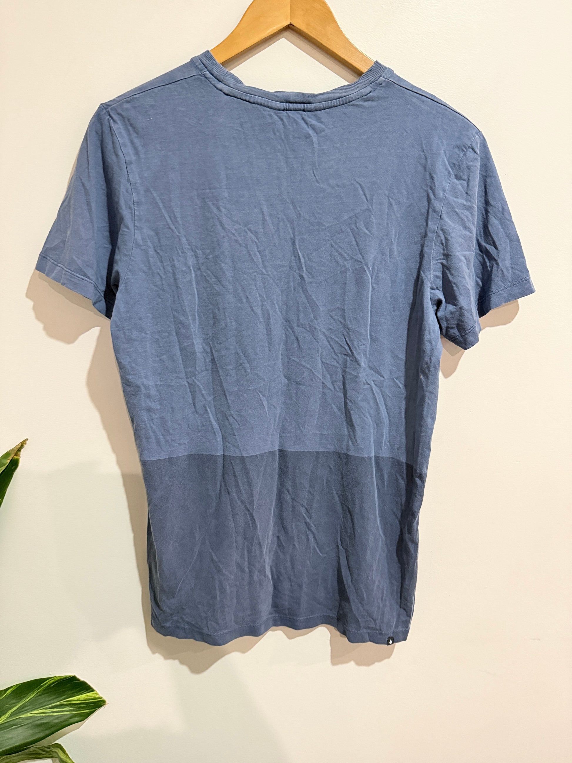 Volcom Crewneck Pocket T-shirt Size S