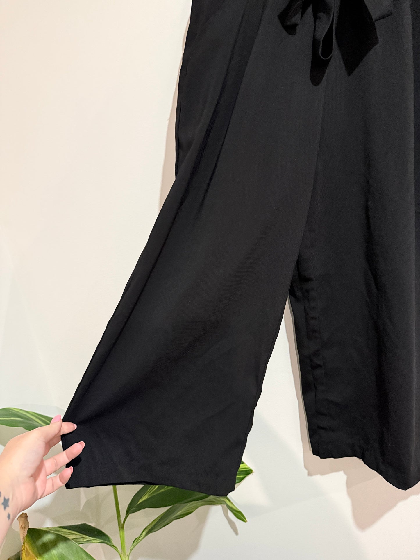 Spirit Cropped Pants Size 12