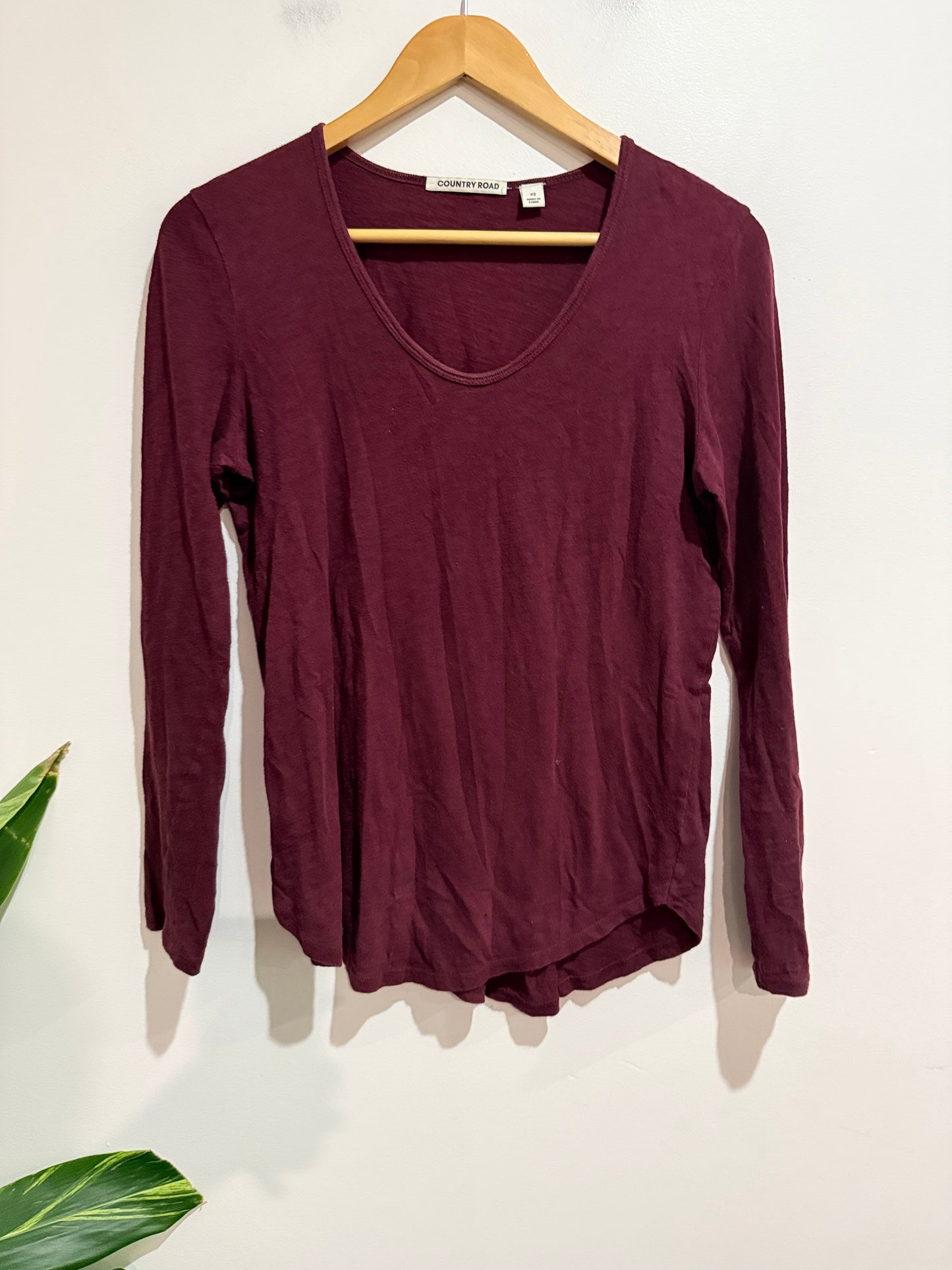 Country Road Long-sleeve T-shirt Size XS