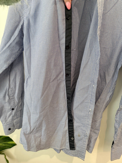 Connor Button-down Shirt Size M