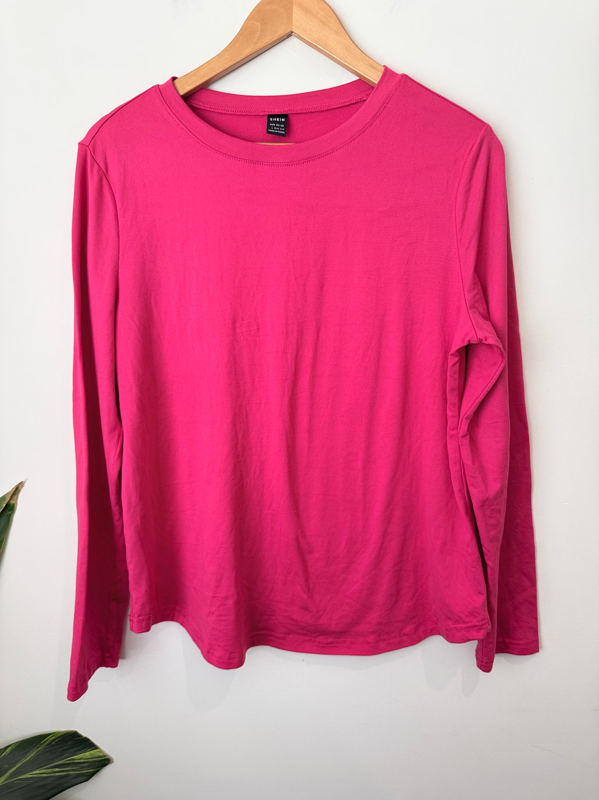 Shein Long Sleeve T-shirt Size L