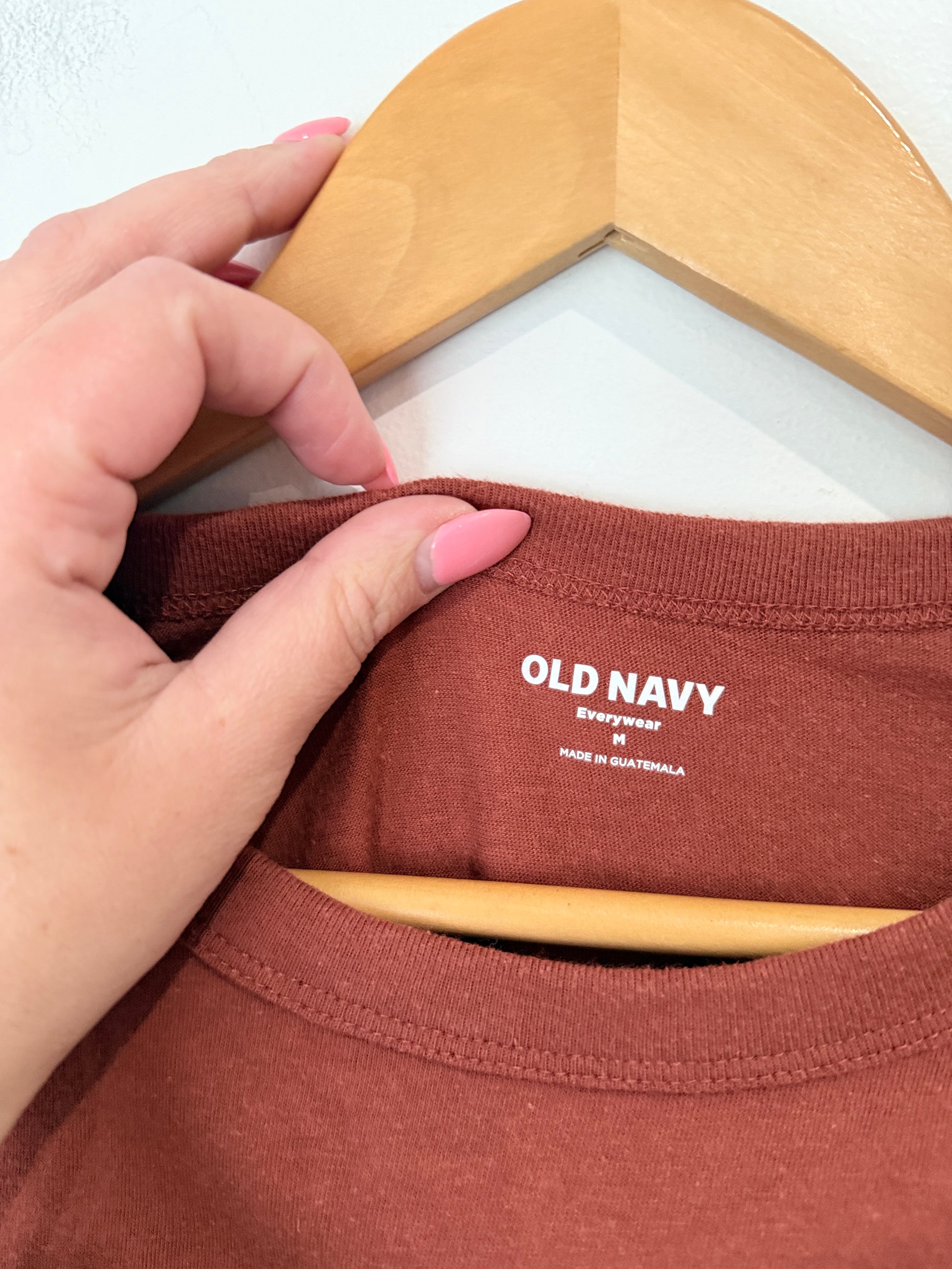 Brand; Old Navy Graphic T-shirt Size M