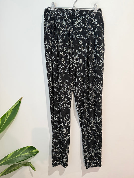 Brand Unknown Bamboo Pattern Pants Size Waist 70cm