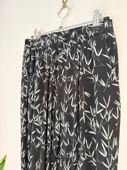 Brand Unknown Bamboo Pattern Pants Size Waist 70cm