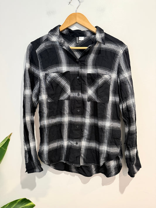 H & M Plaid Button-up Shirt Size 36