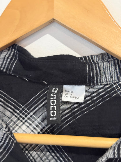 H & M Plaid Button-up Shirt Size 36