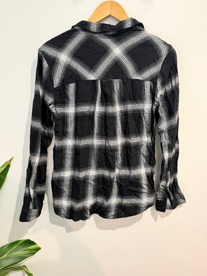 H & M Plaid Button-up Shirt Size 36