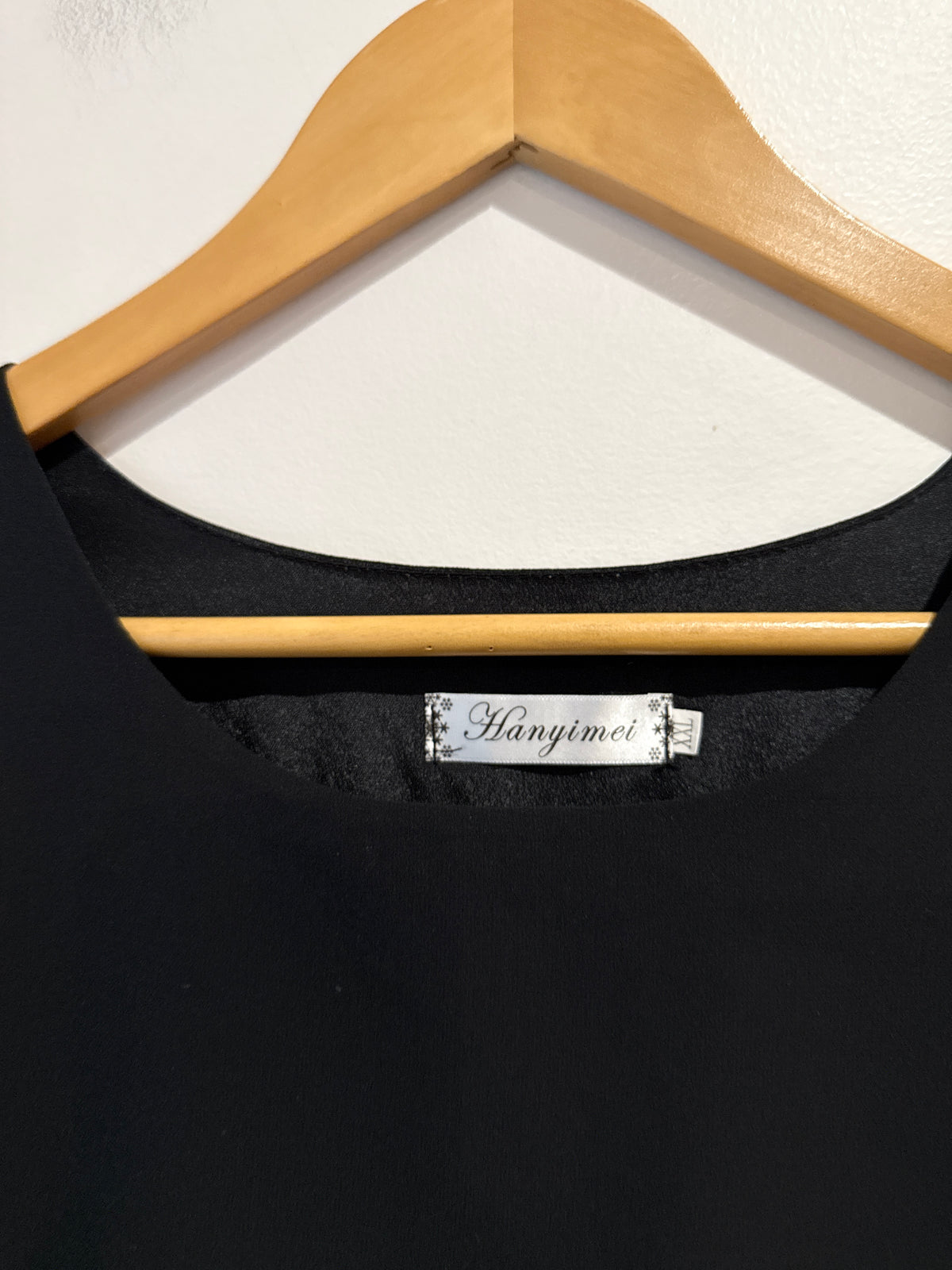 Hanyimei Knee-length Dress Size XXL | U/Arm to U/Arm 49cm