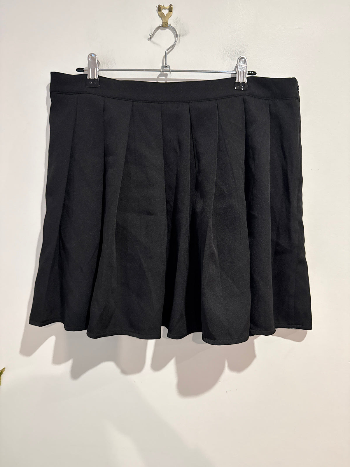 Shein Pleated Mini Skirt Size 0XL