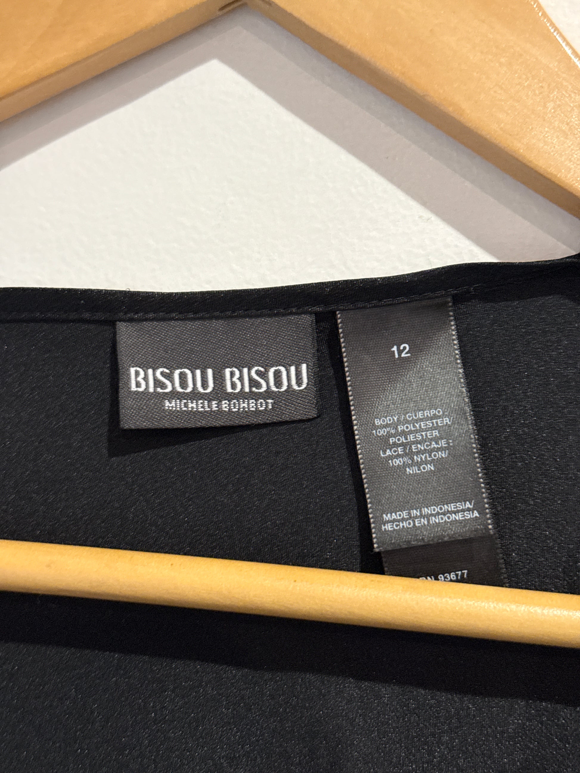 Bisou Bisou Satin Top Size 12