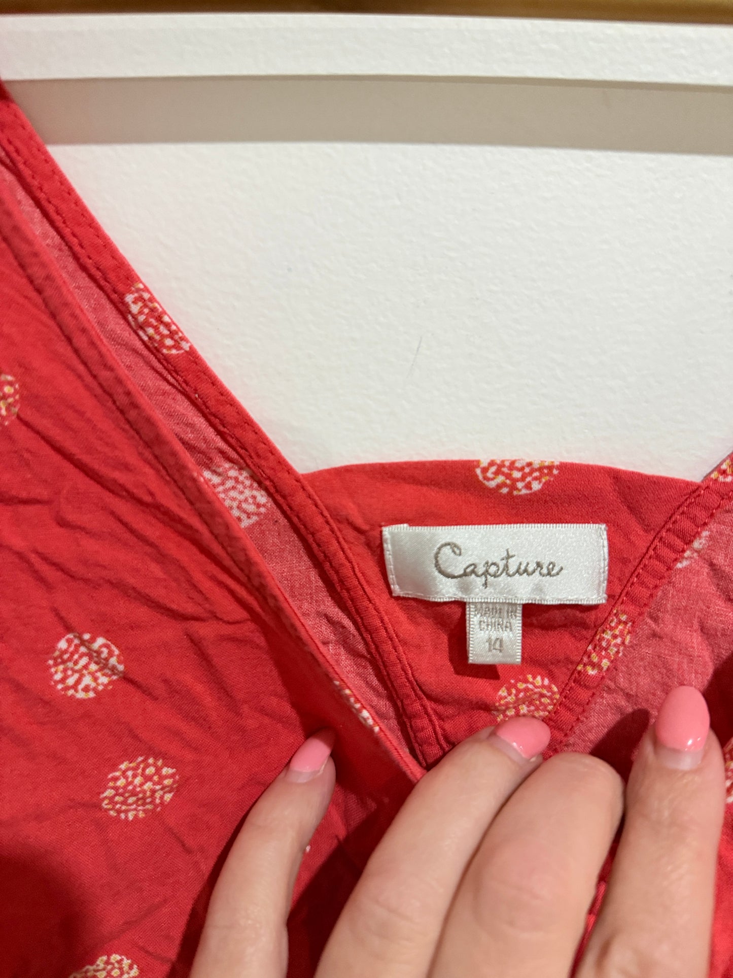 Capture Tank Top Size 14
