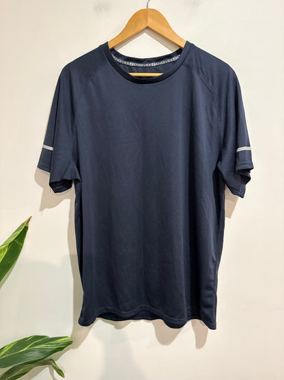 Brand Unknown Crewneck T-shirt Size XL