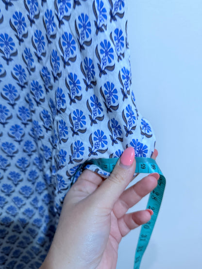Brand Unknown Pattern Tunic Dress Size U/Arm to U/Arm 65cm