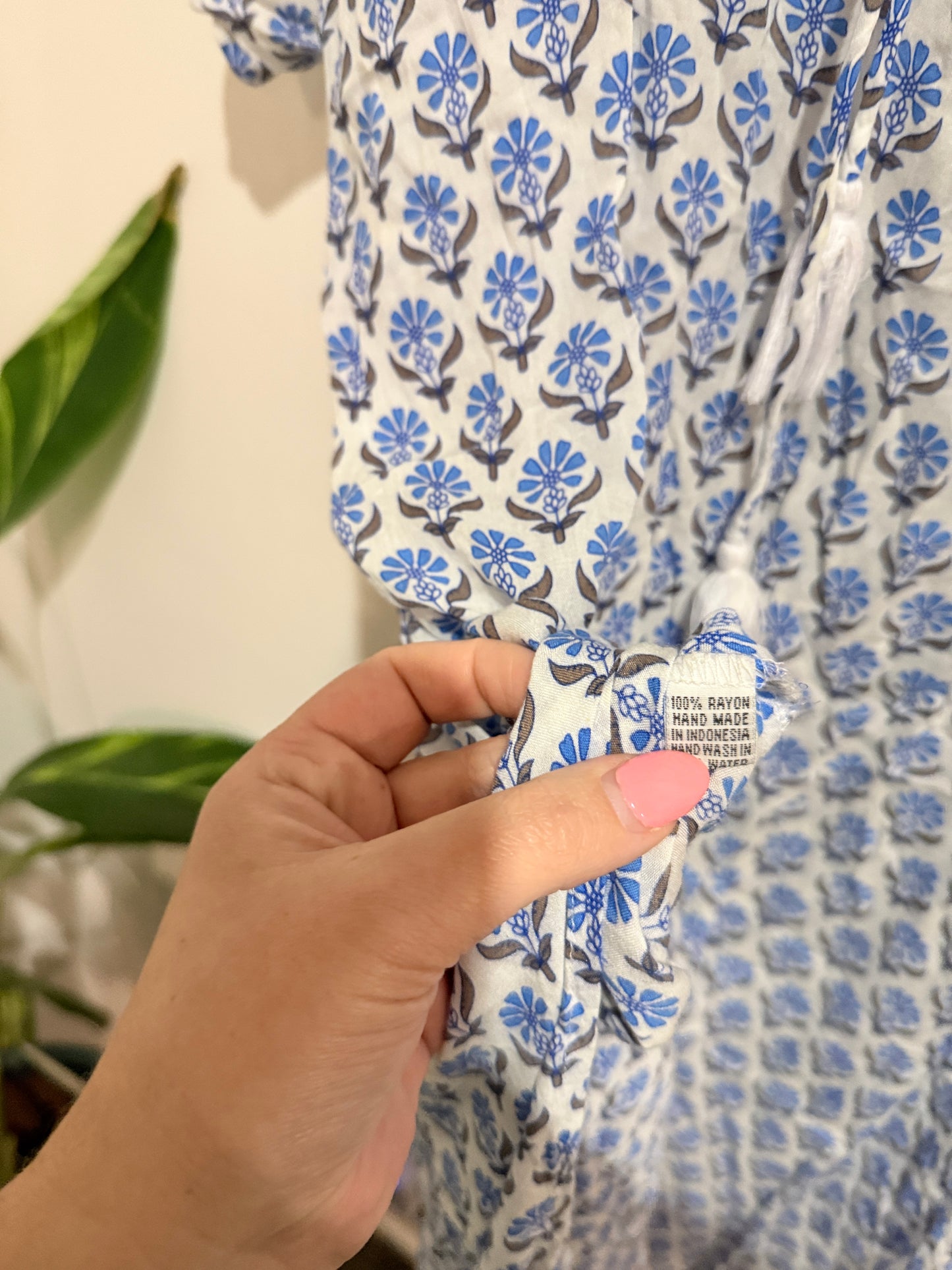 Brand Unknown Pattern Tunic Dress Size U/Arm to U/Arm 65cm