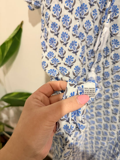 Brand Unknown Pattern Tunic Dress Size U/Arm to U/Arm 65cm