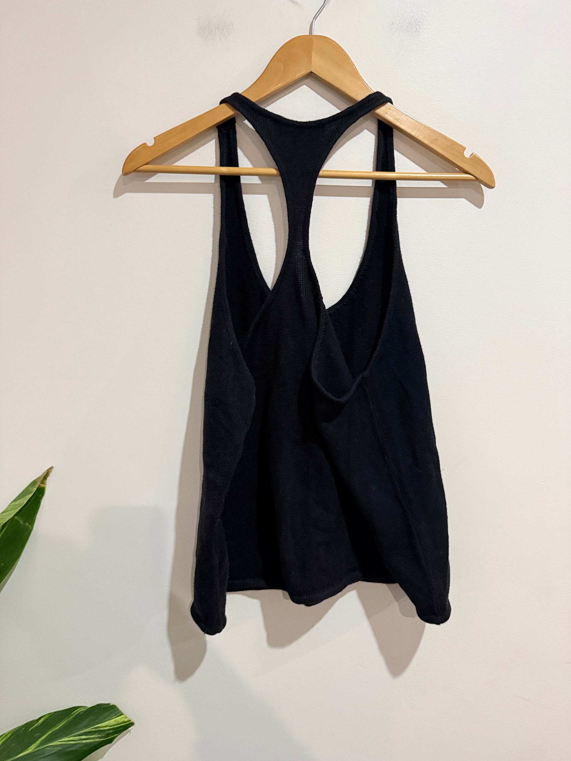 Kivari Racerback Tank Top Size M/L