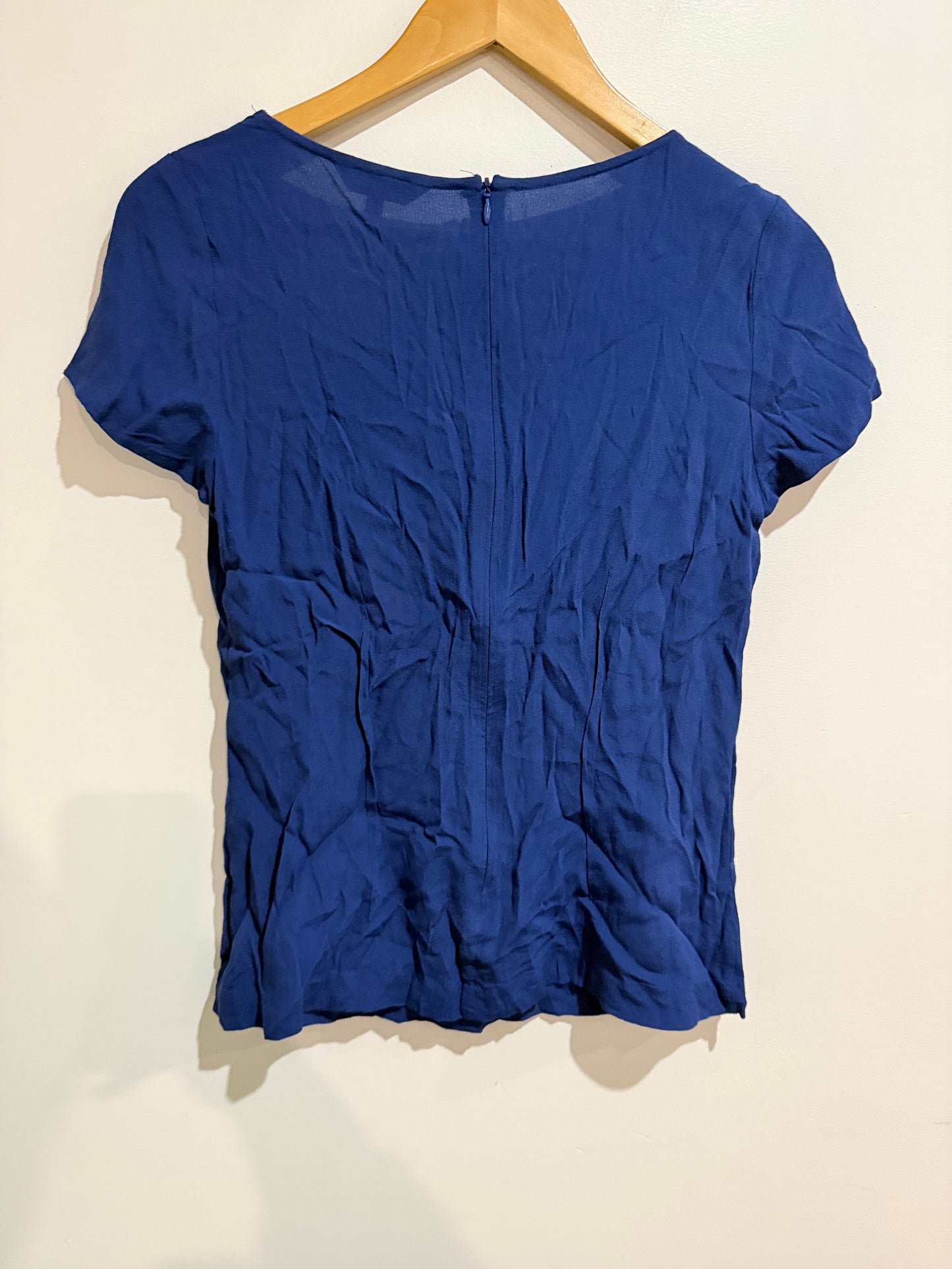 Veronika Maine Short-sleeve Cowl-neck Top Size 8