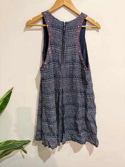 Sleeveless Shift Dress Size U/Arm to U/Arm 48cm