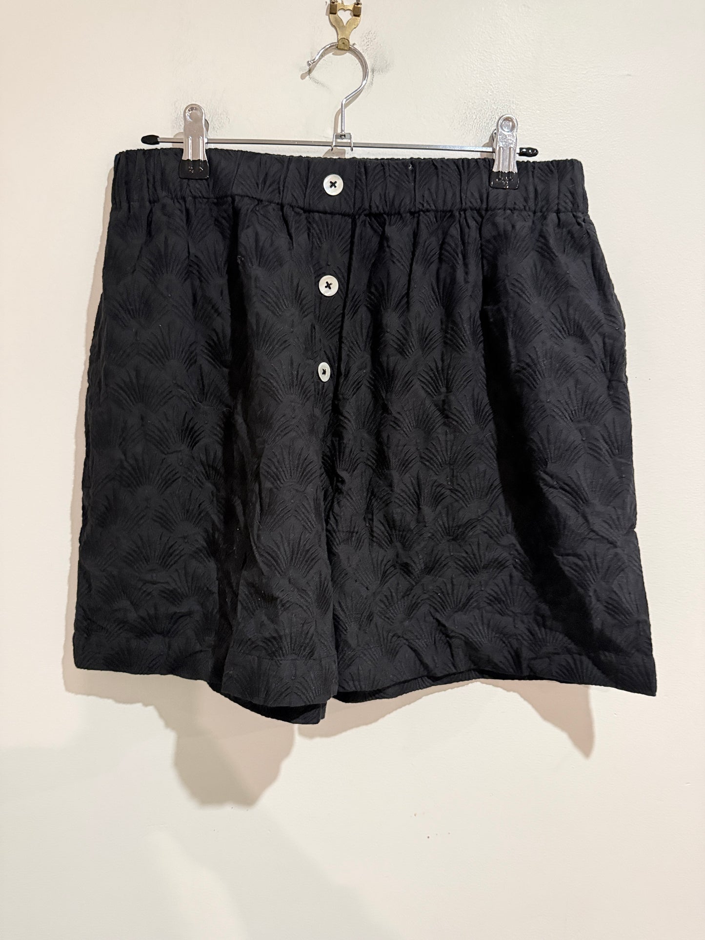 General Flippy Shorts Size M