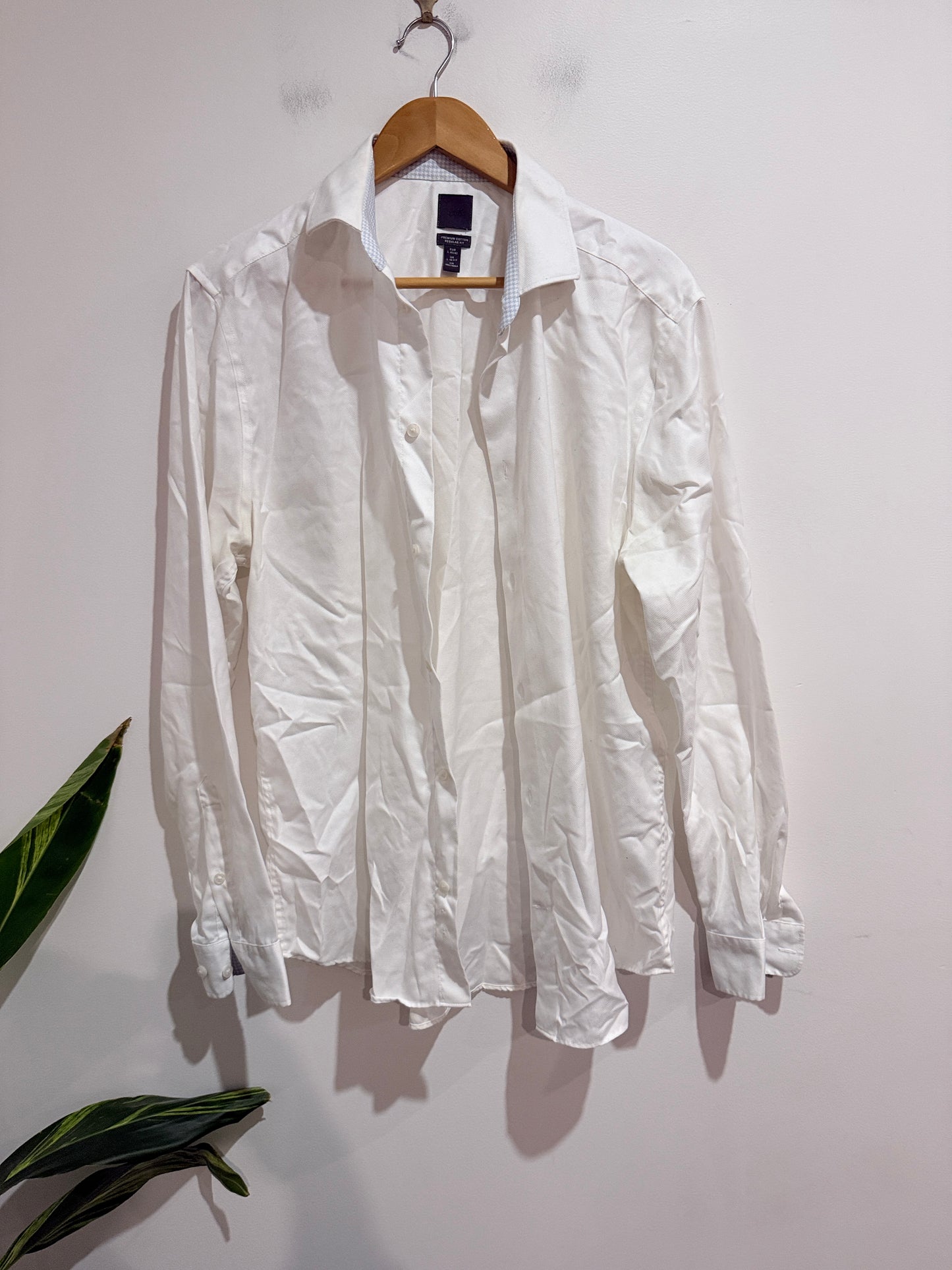 Brand Unknown Button-down Shirt Size 16 1/2